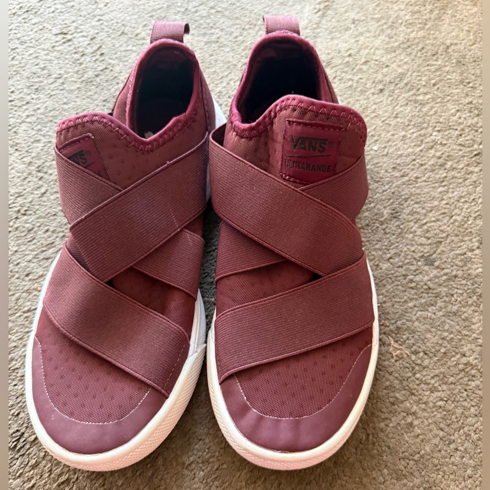 Vans burgundy Maroon pull on Sneakers 7.5